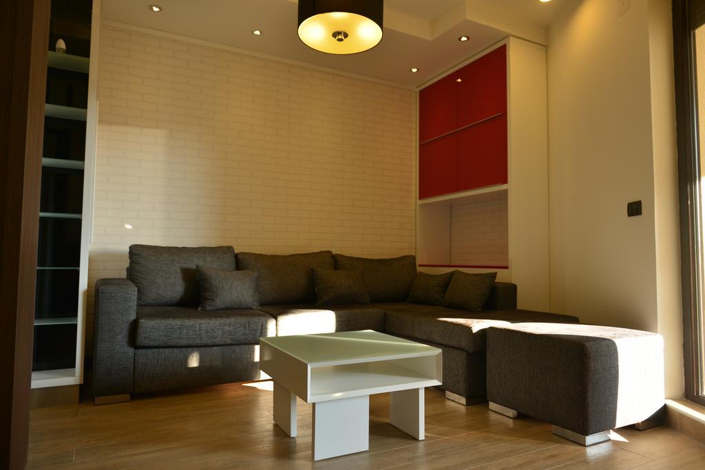 Studio Apartment Picasso Beograd Ruang foto
