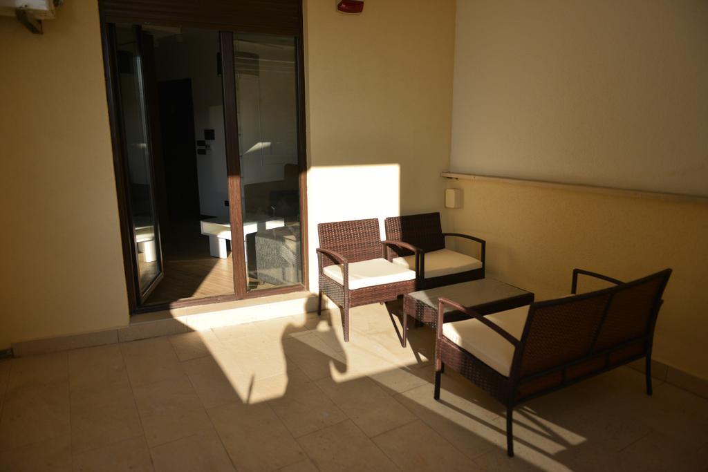Studio Apartment Picasso Beograd Bagian luar foto
