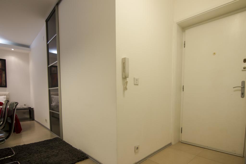 Studio Apartment Picasso Beograd Bagian luar foto